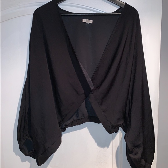 Clothes - Picture 8 of 16